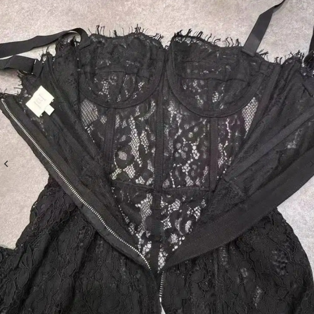 Helsa The Lace Column Dress Black Small Midi Maxi Formal Event New without tags - Picture 8 of 9